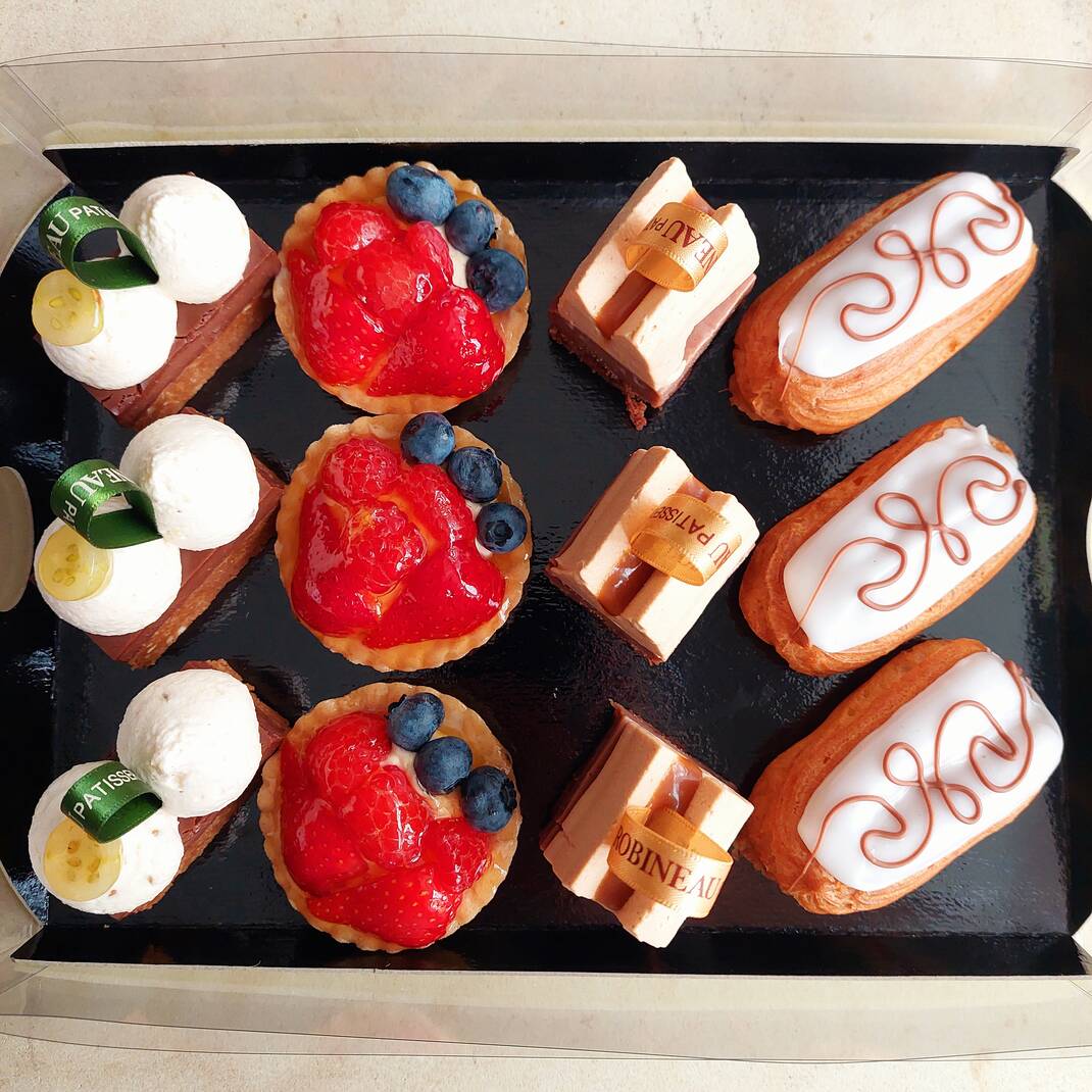 12 Piece Mini French Patisserie Tray