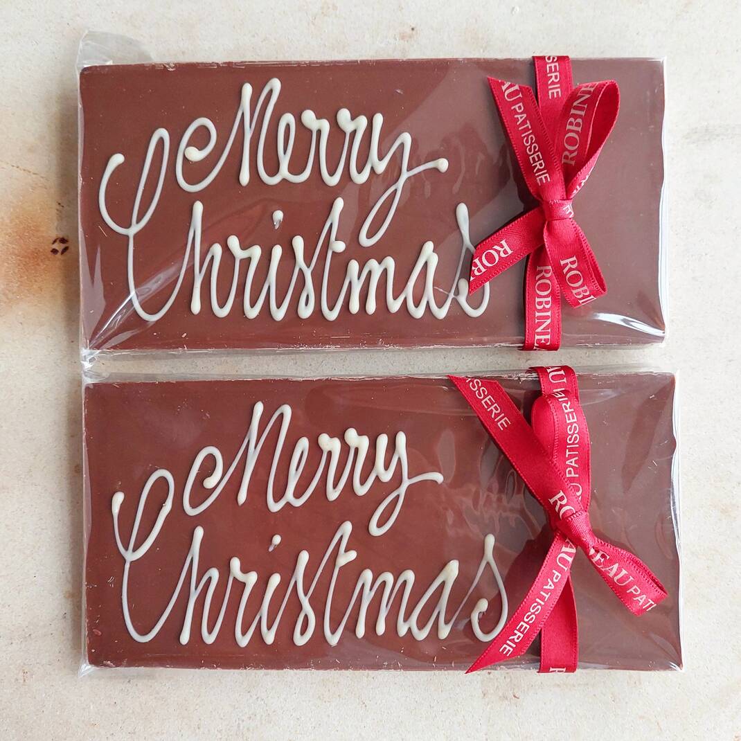 'Merry Christmas' Milk Chocolate Bar