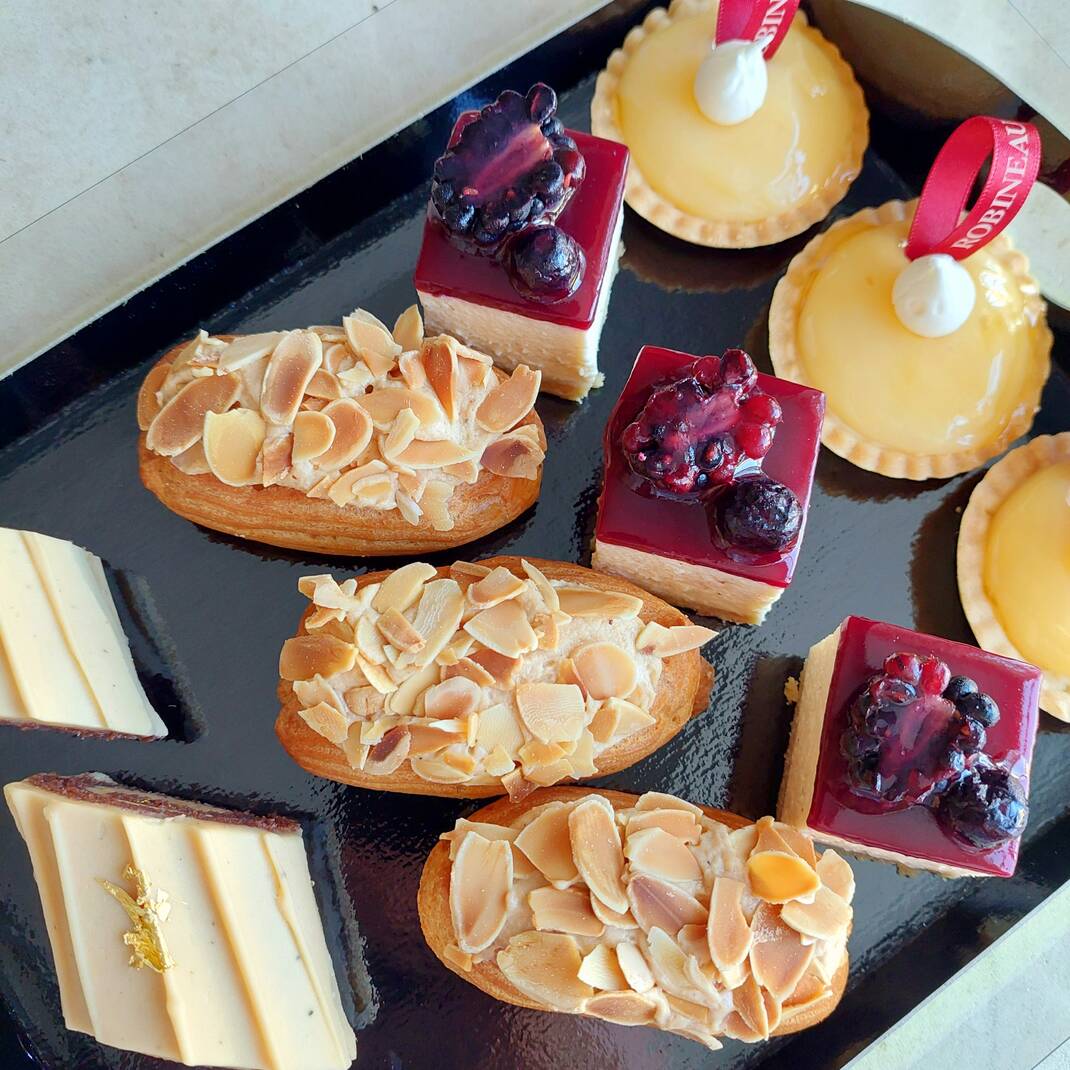 12 Piece Mini French Patisserie Platter