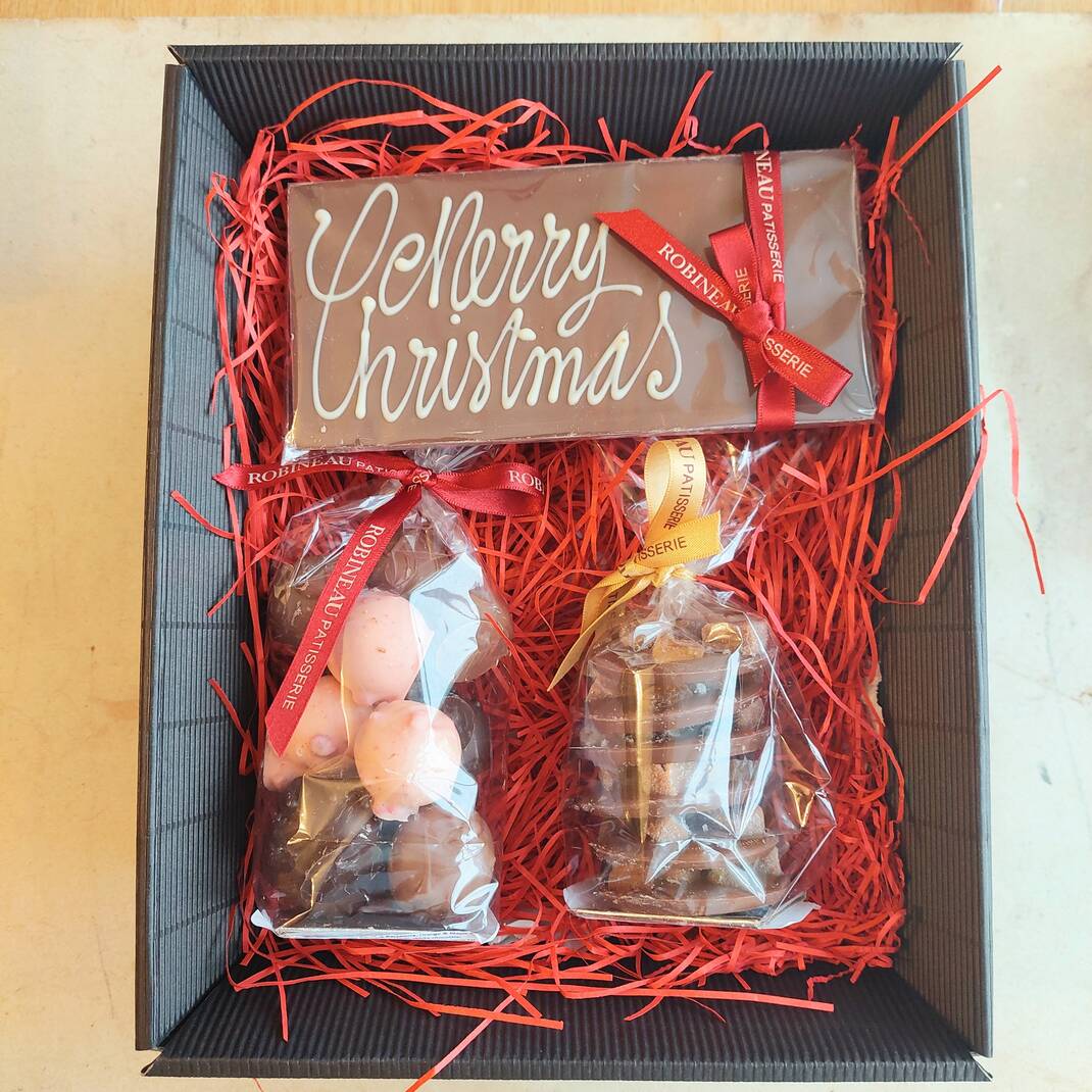 Sweet Treats Christmas Hamper