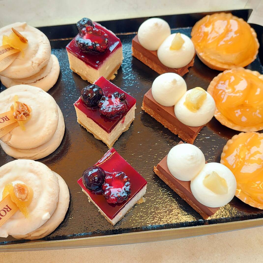 12 Piece Mini French Patisserie Tray