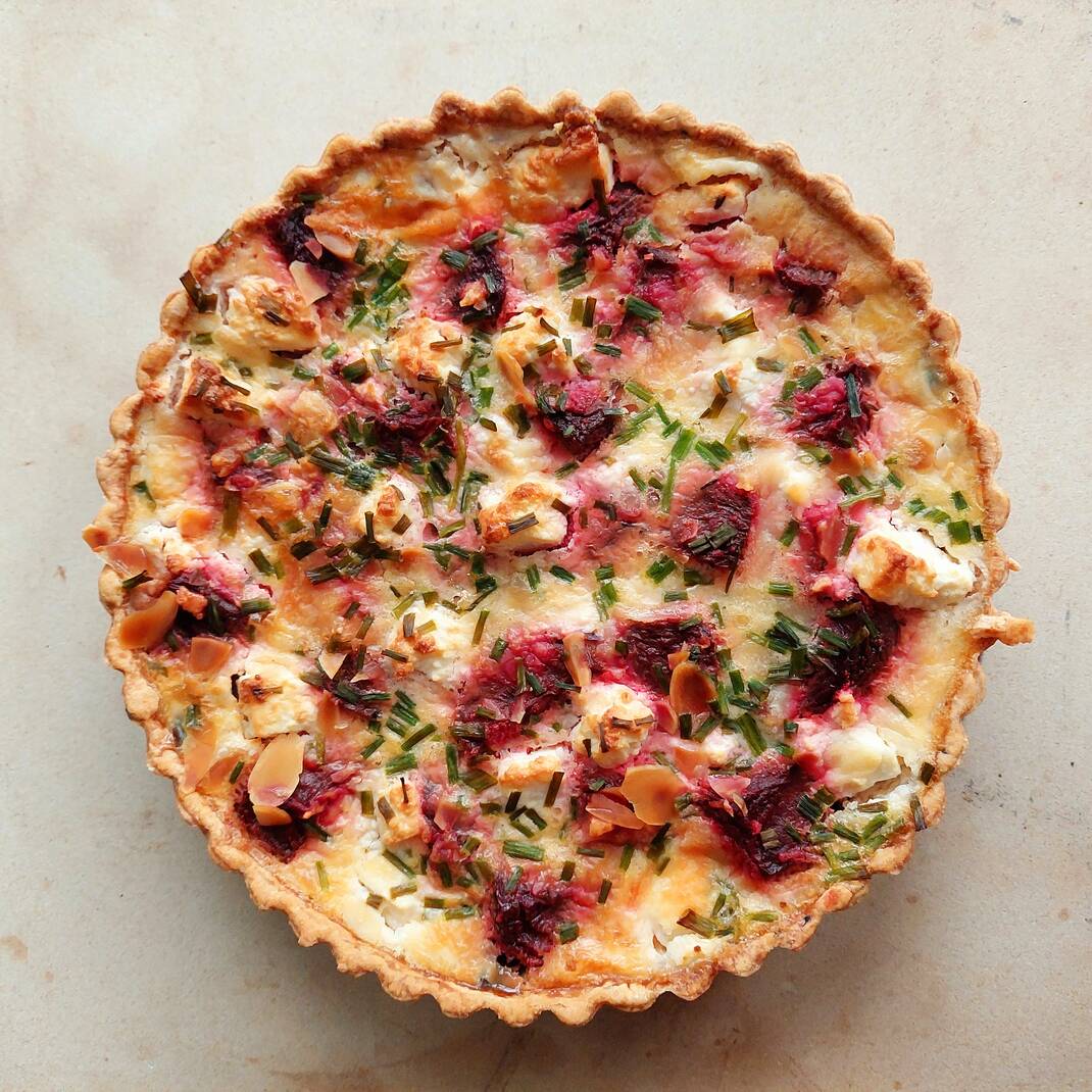 Sundried and Cherry Tomato, Feta & Pesto Quiche (Large)